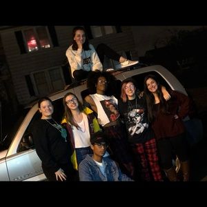 Meet your Posher, Dasia